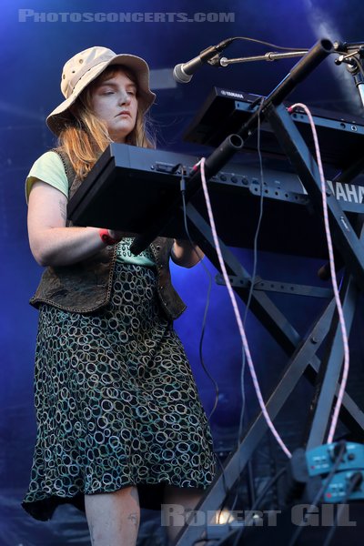 PORRIDGE RADIO - 2022-08-19 - SAINT MALO - Fort de St Pere - Scene des Remparts - 